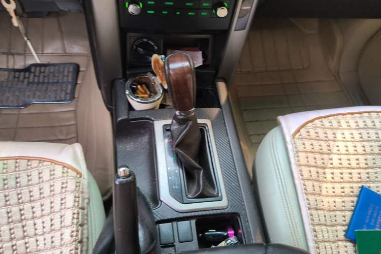 Used Toyota Prado  Gear Lever
