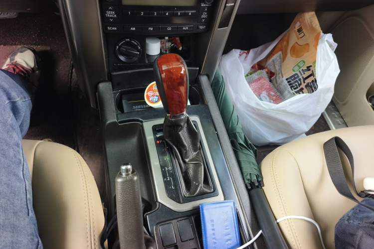 Used Toyota Prado 2013 2.7L Automatic Middle East Version Gear Lever