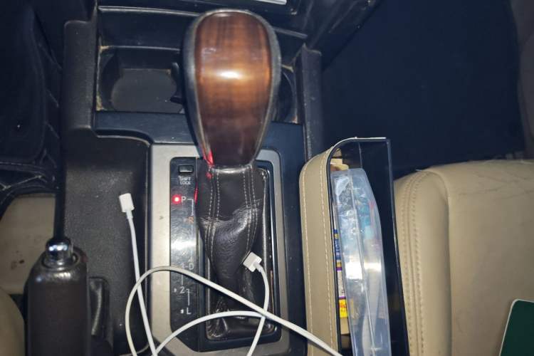 Used Toyota Prado  Gear Lever