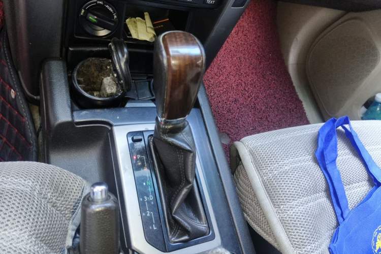 Used Toyota Prado  Gear Lever
