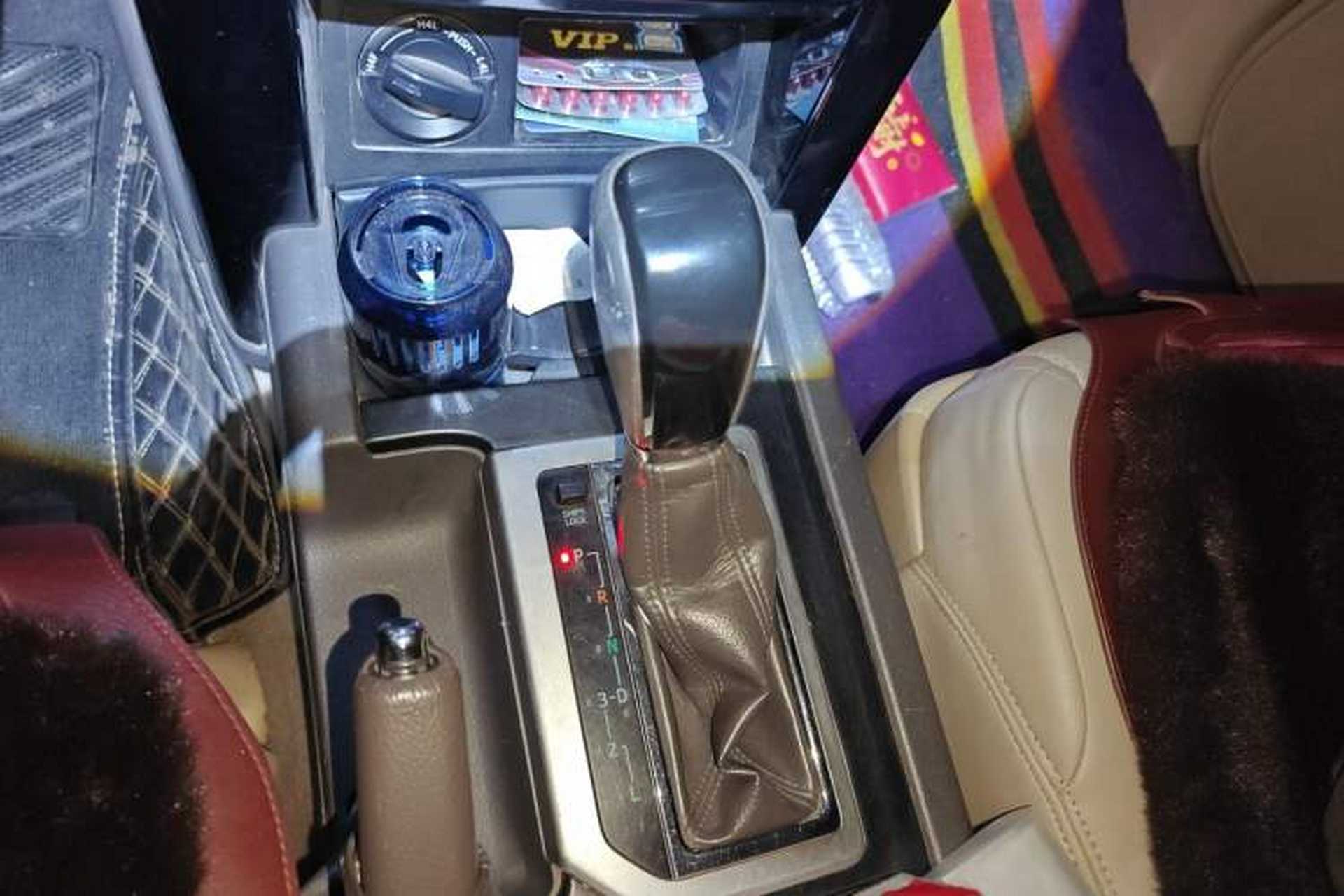 Used Toyota Prado 2013 2.7L Automatic Parallel Import Gear Lever