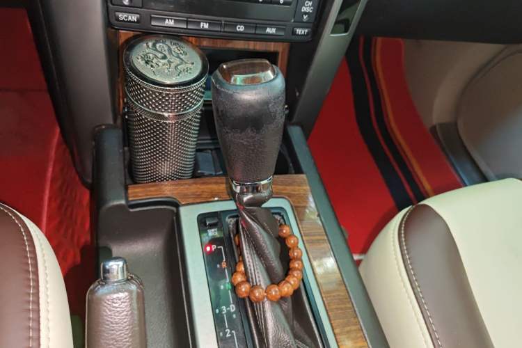 Used Toyota Prado  Gear Lever