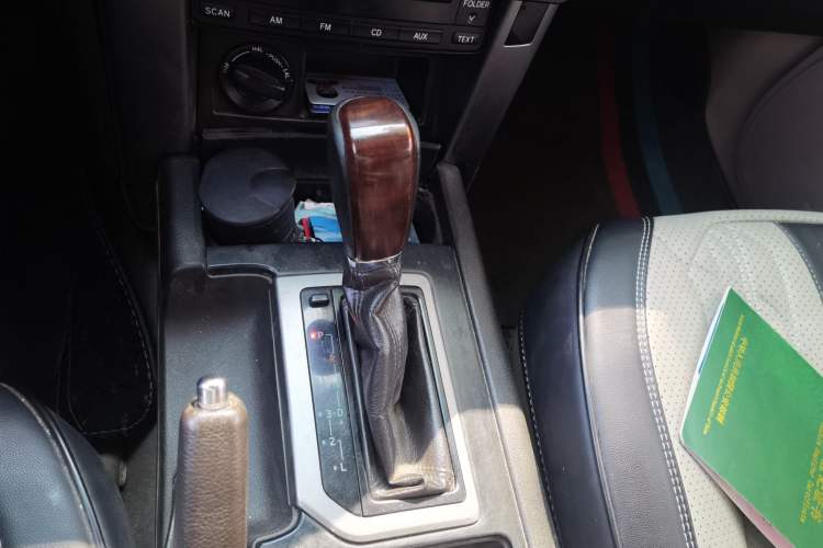 Used Toyota Prado  Gear Lever