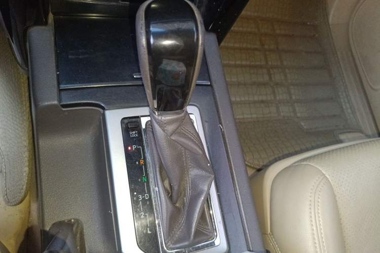 Used Toyota Prado  Gear Lever