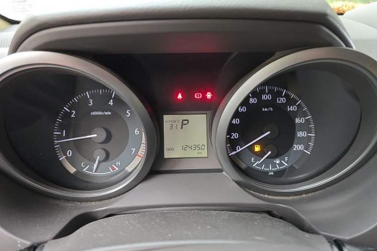 Used Toyota Prado  Instrument Cluster