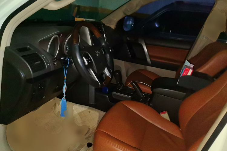 Used Toyota Prado  Left Front Seat