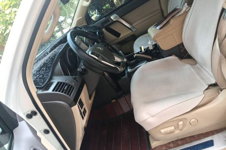 Used Toyota Prado  Left Front Seat