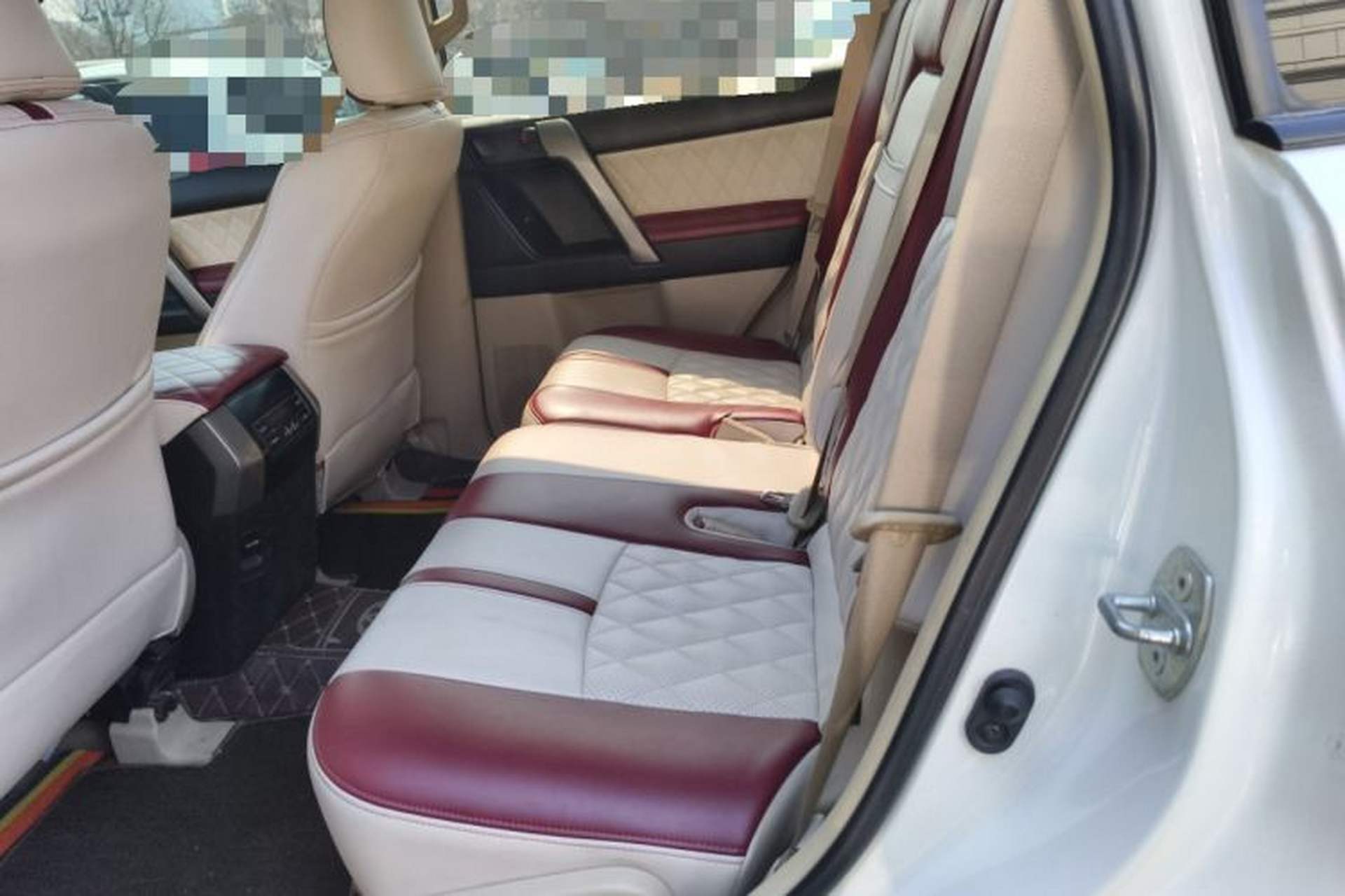 Used Toyota Prado  Left Rear Seat