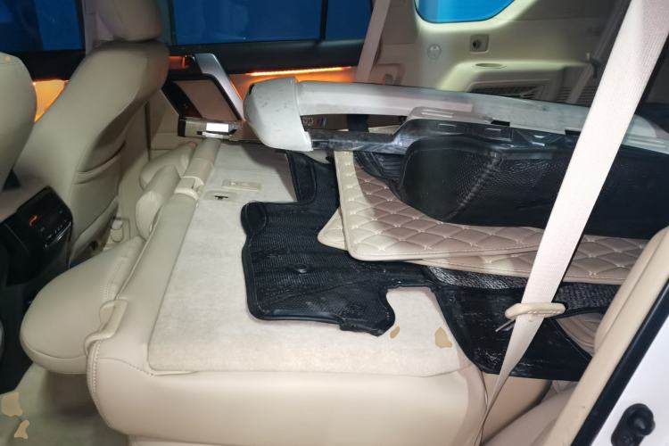 Used Toyota Prado 2013 2.7L Automatic Parallel Import Left Rear Seat