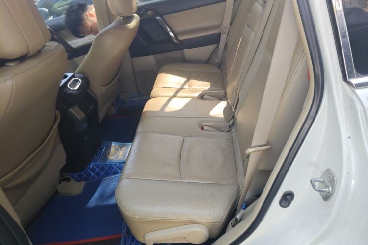 Used Toyota Prado 2013 2.7L Automatic Parallel Import Left Rear Seat
