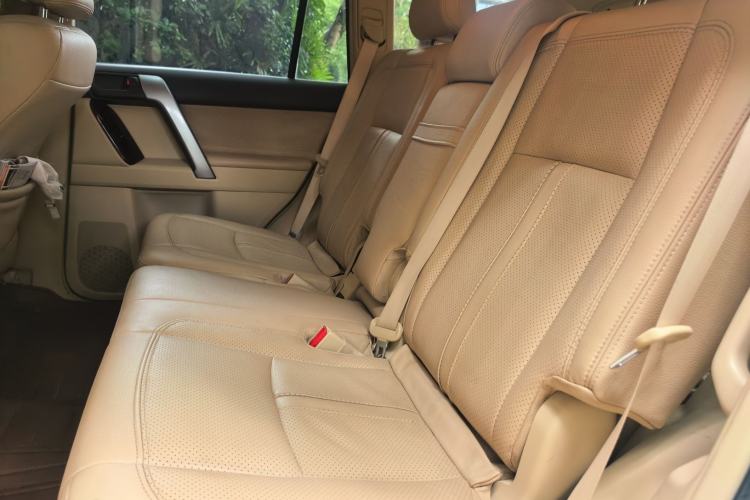 Used Toyota Prado 2013 2.7L Automatic Middle East Version Left Rear Seat