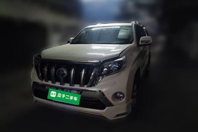 Toyota Prado (Parallel Import) 2013 Toyota Prado, Middle East specification, 2.7L engine, seven-seater, without a sunroof. usado