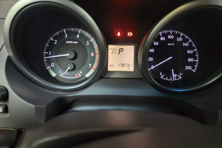Used Toyota Prado 2013 2.7L Automatic Middle East Version Odometer Close Up
