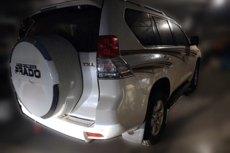 Used Toyota Prado 2013 2.7L Automatic Middle East Version Rear Right 45 Deg