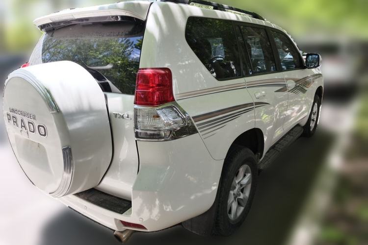 Used Toyota Prado 2013 2.7L Automatic Low-Power Version Middle East Edition Rear Right 45 Deg