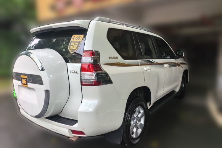 Used Toyota Prado 2013 2.7L Automatic Middle East Version Rear Right 45 Deg