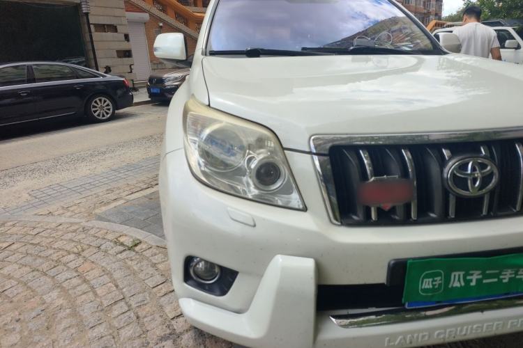 Used Toyota Prado  Right Front Headlight