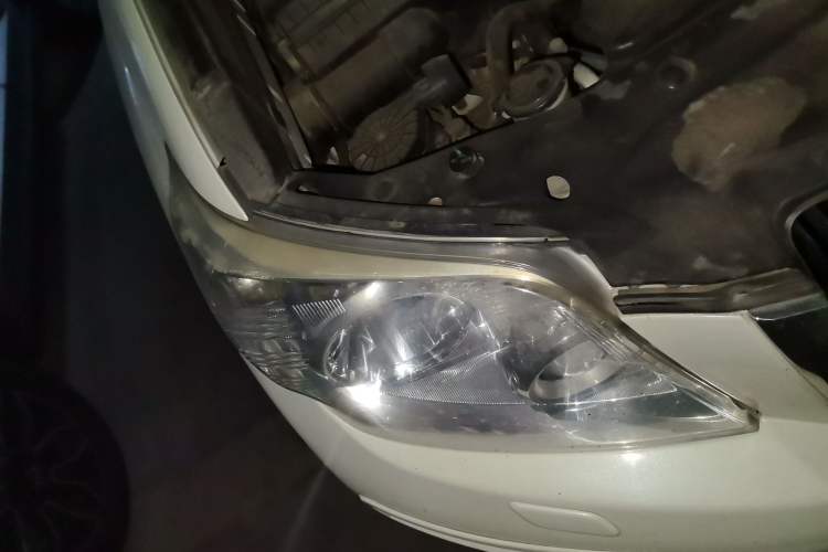 Used Toyota Prado  Right Front Headlight