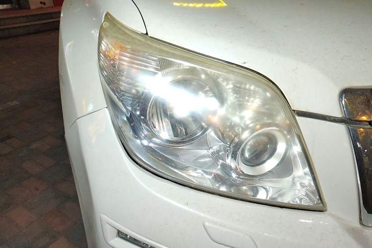 Used Toyota Prado  Right Front Headlight