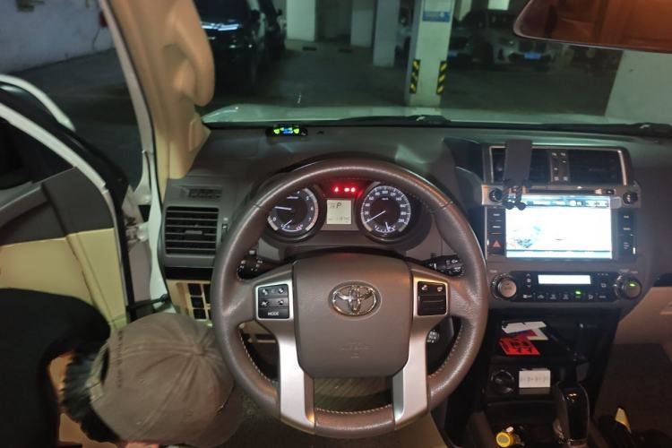 Used Toyota Prado  Steering Wheel