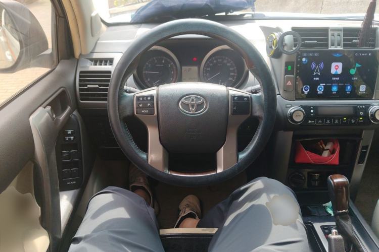 Used Toyota Prado 2013 2.7L Automatic Middle East Version Steering Wheel