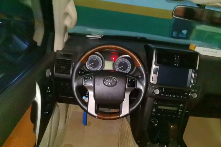 Used Toyota Prado  Steering Wheel