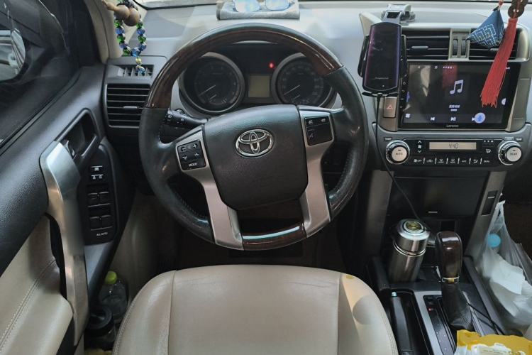 Used Toyota Prado 2013 2.7L Automatic Parallel Import Steering Wheel