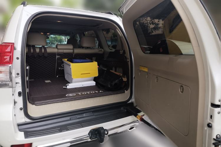 Used Toyota Prado  Trunk