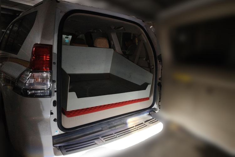 Used Toyota Prado 2013 2.7L Automatic Middle East Version Trunk