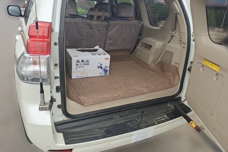 Used Toyota Prado  Trunk