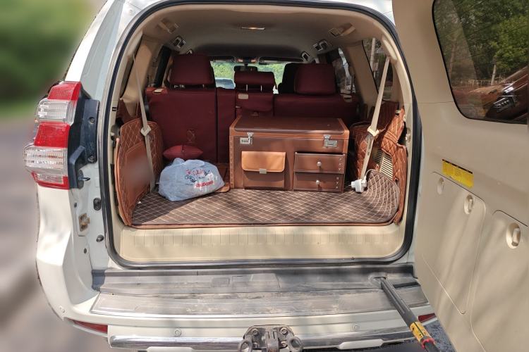 Used Toyota Prado  Trunk