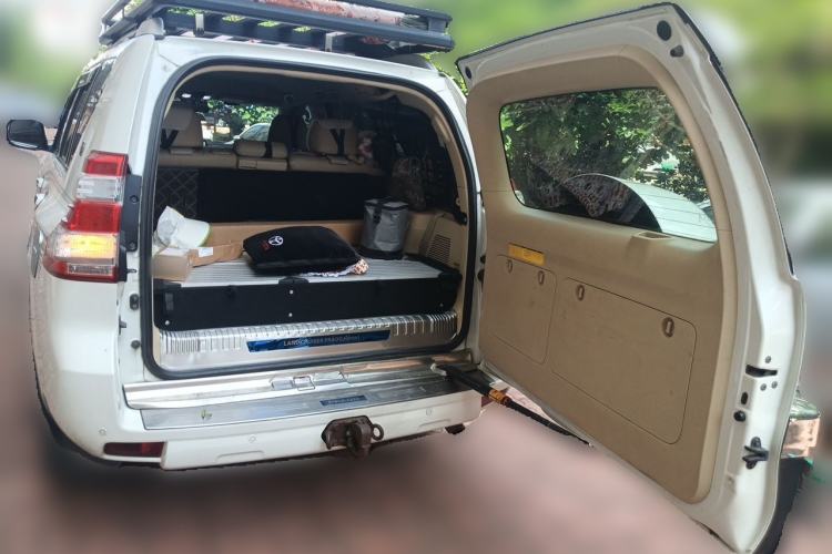 Used Toyota Prado  Trunk