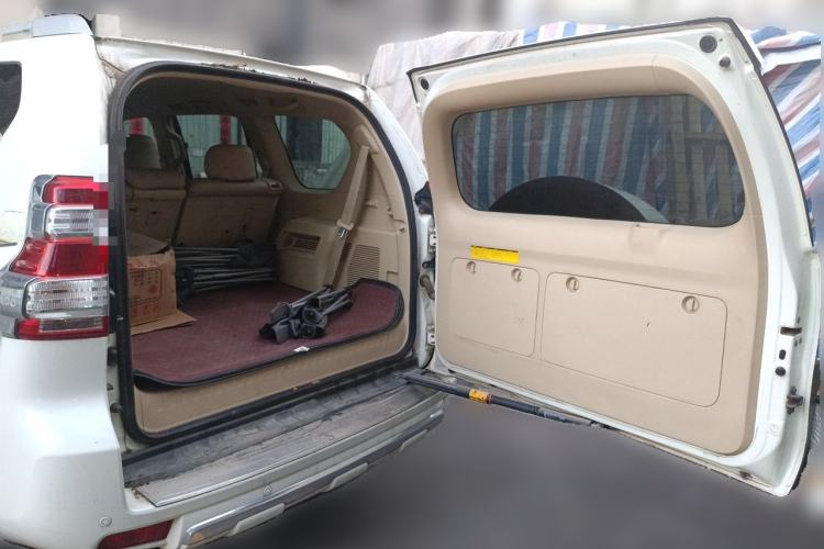 Used Toyota Prado  Trunk