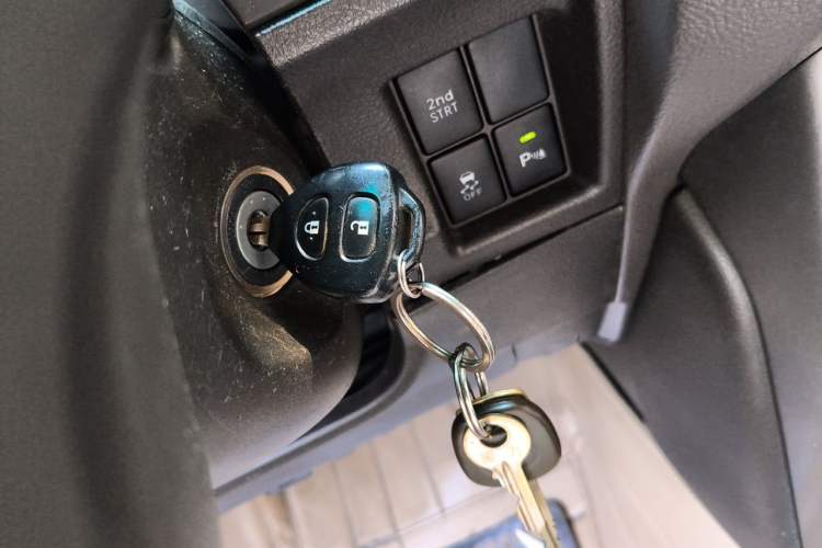 Used Toyota Prado  Vehicle Key