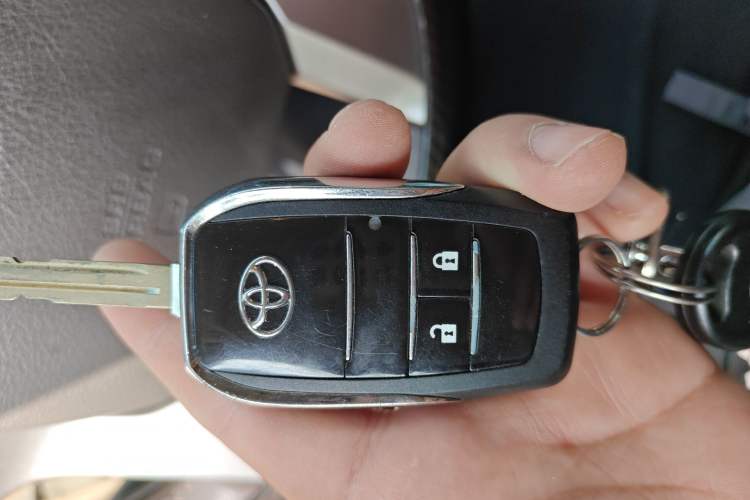 Used Toyota Prado  Vehicle Key