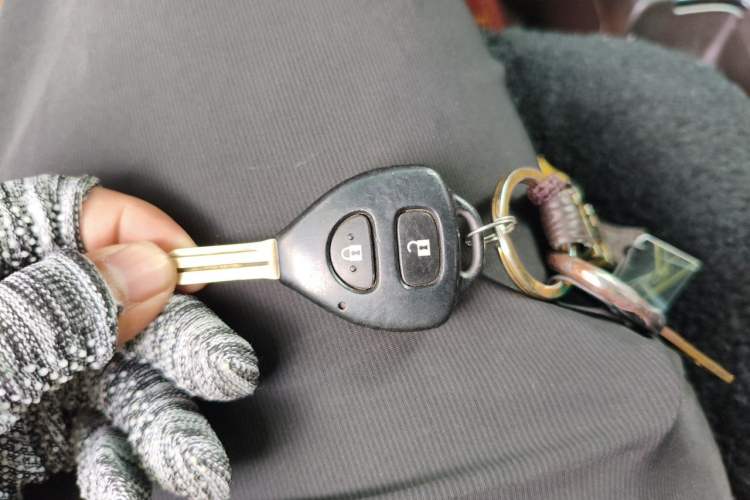 Used Toyota Prado  Vehicle Key