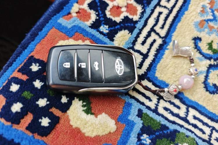 Used Toyota Prado  Vehicle Key