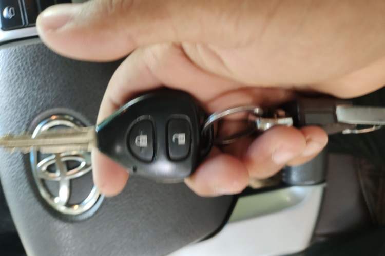 Used Toyota Prado  Vehicle Key