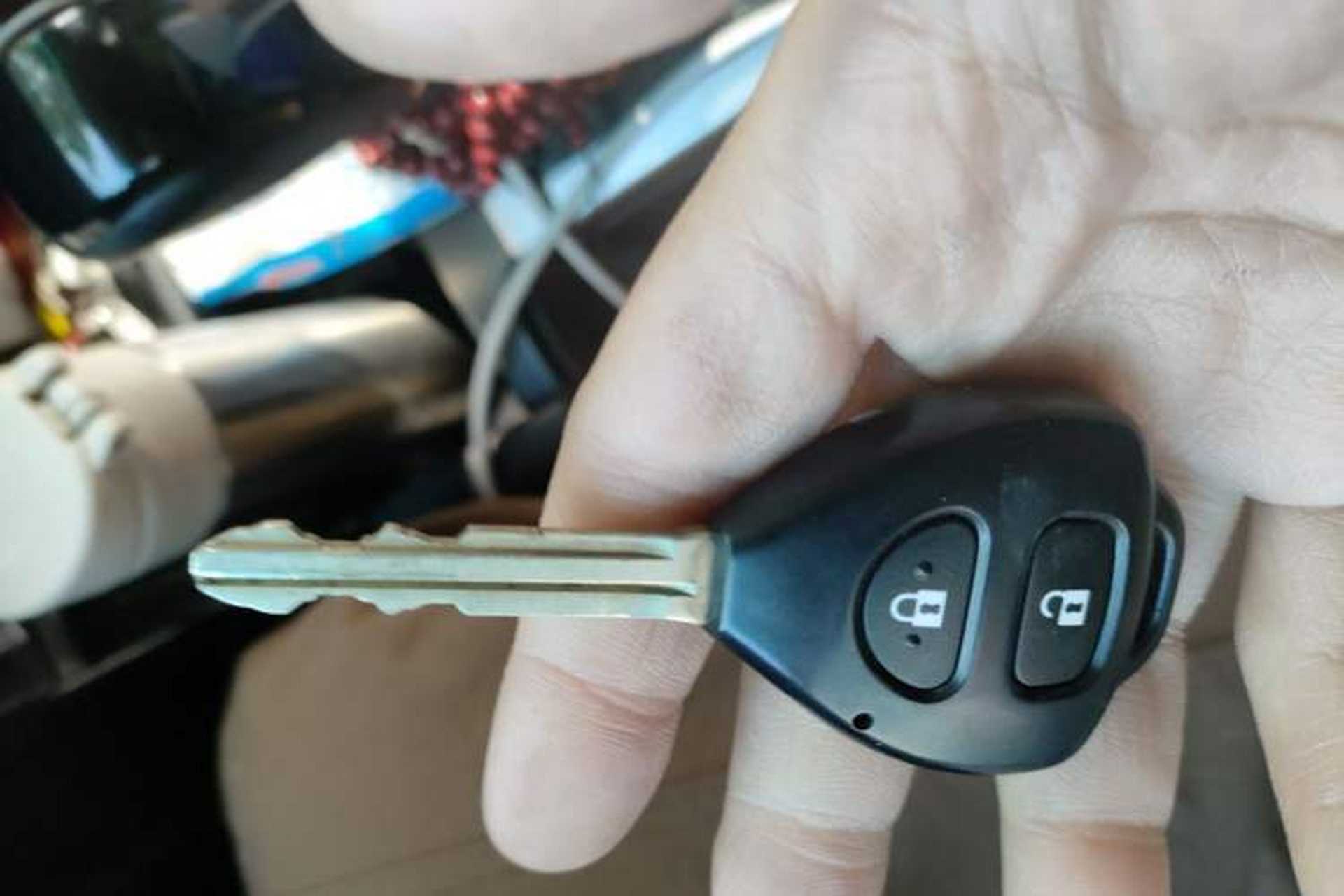 Used Toyota Prado  Vehicle Key