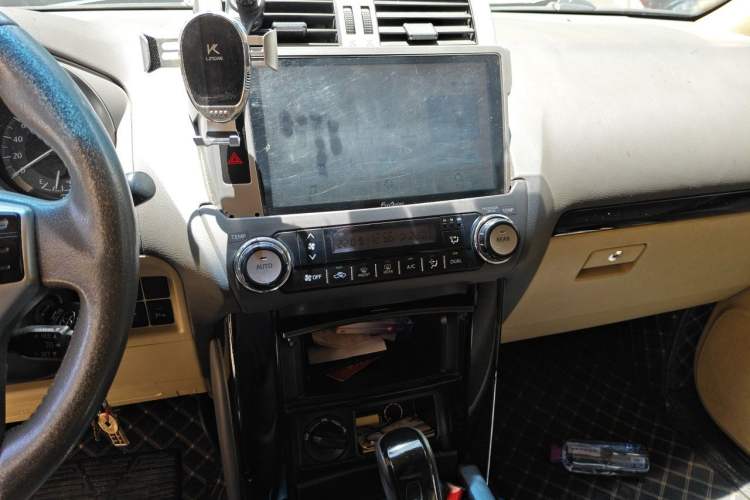 Used Toyota Prado 2014 2.7L Middle East Version Parallel Import Audio And AC Panel