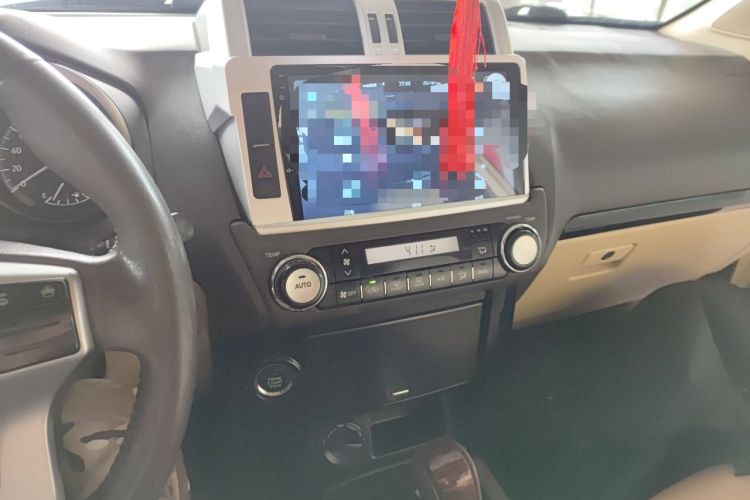 Used Toyota Prado 2014 2.7L Automatic Standard Edition Audio And AC Panel