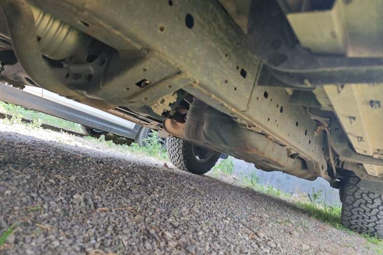 Used Toyota Prado 2014 4.0L Automatic TX-L NAVI Chassis Front Left