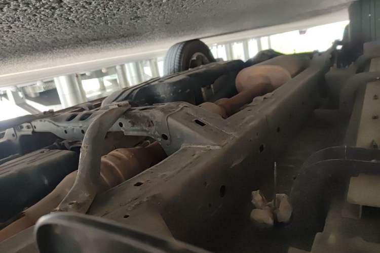 Used Toyota Prado 2014 2.7L Automatic Standard Edition Chassis Front Right