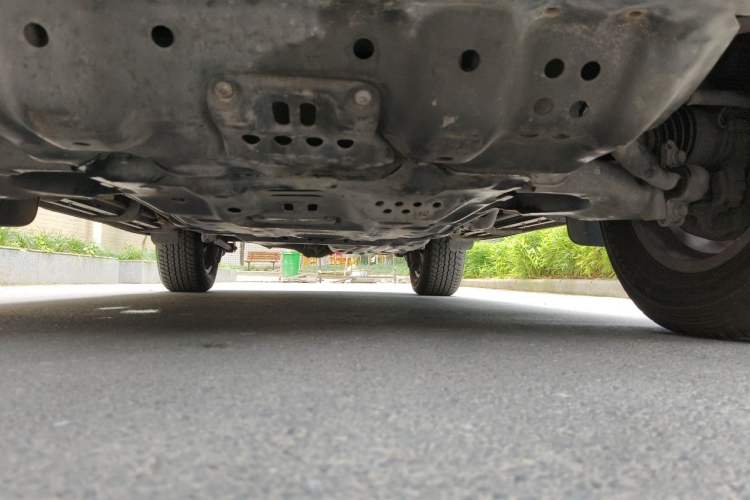 Used Toyota Prado 2014 4.0L Automatic VX NAVI Chassis Front