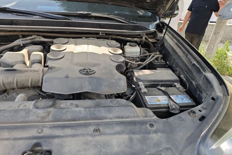 Used Toyota Prado 2014 4.0L Automatic TX-L NAVI Engine Bay Left