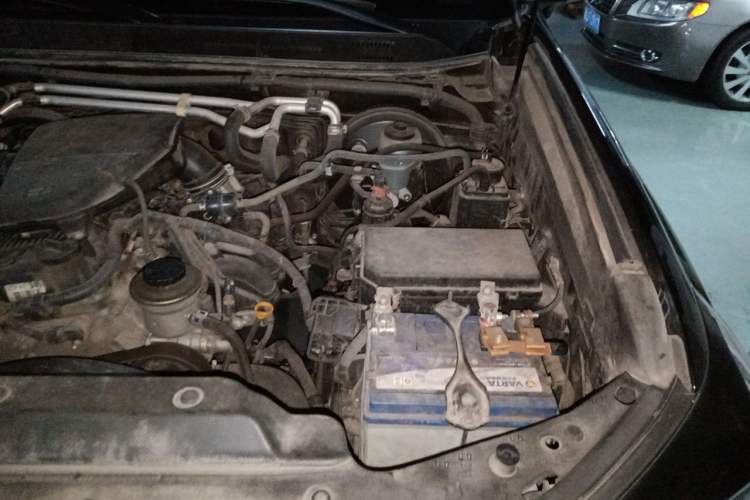 Used Toyota Prado  Engine Bay Left