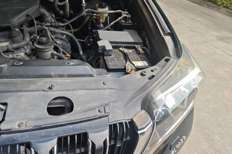 Used Toyota Prado 2014 2.7L Automatic Luxury Edition Engine Bay Left