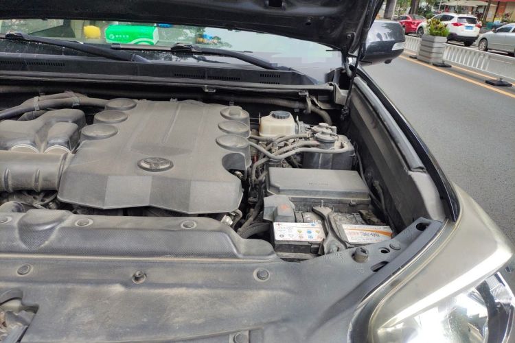 Used Toyota Prado  Engine Bay Left