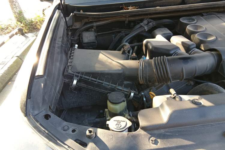 Used Toyota Prado 2014 4.0L Automatic VX NAVI Engine Bay Right