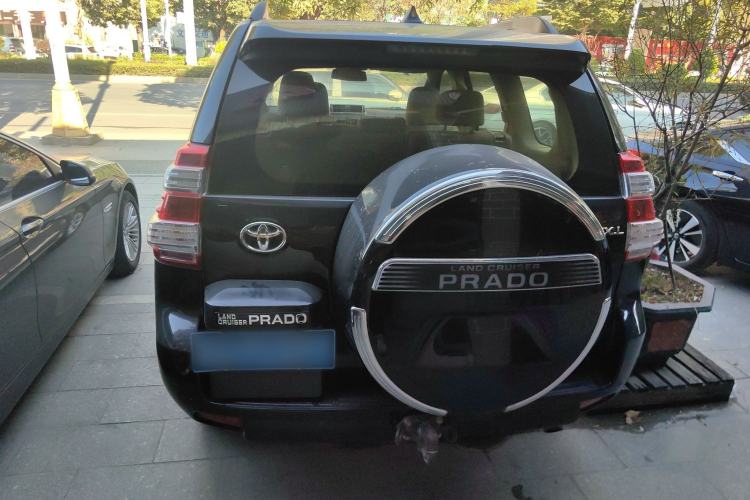 Used Toyota Prado 2014 2.7L Automatic Standard Edition Exterior 4